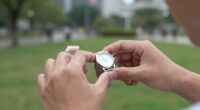 Sapphire vs Mineral Crystal: Which Survives Field Use
